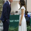 0511_-_Shooting_a_romantic_scene_with_Sutton_Foster_for__Younger__in_Bryant_Park_06.jpg