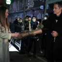 Filename=2021_02_25_Thats_a_wrap_with_Sutton_Foster_013_peter-hermann_net.jpg
Filesize=160KiB
Dimensions=1800x1200
Date added=Feb 26, 2021 2021_02_25_Thats_a_wrap_with_Sutton_Foster_013_peter-hermann_net.jpg
