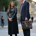 Filename=0927_-_On_Set_of_Law_and_Order_SVU_042_peter-hermann_net.jpg
Filesize=182KiB
Dimensions=1200x1800
Date added=Sep 30, 2021 0927_-_On_Set_of_Law_and_Order_SVU_042_peter-hermann_net.jpg